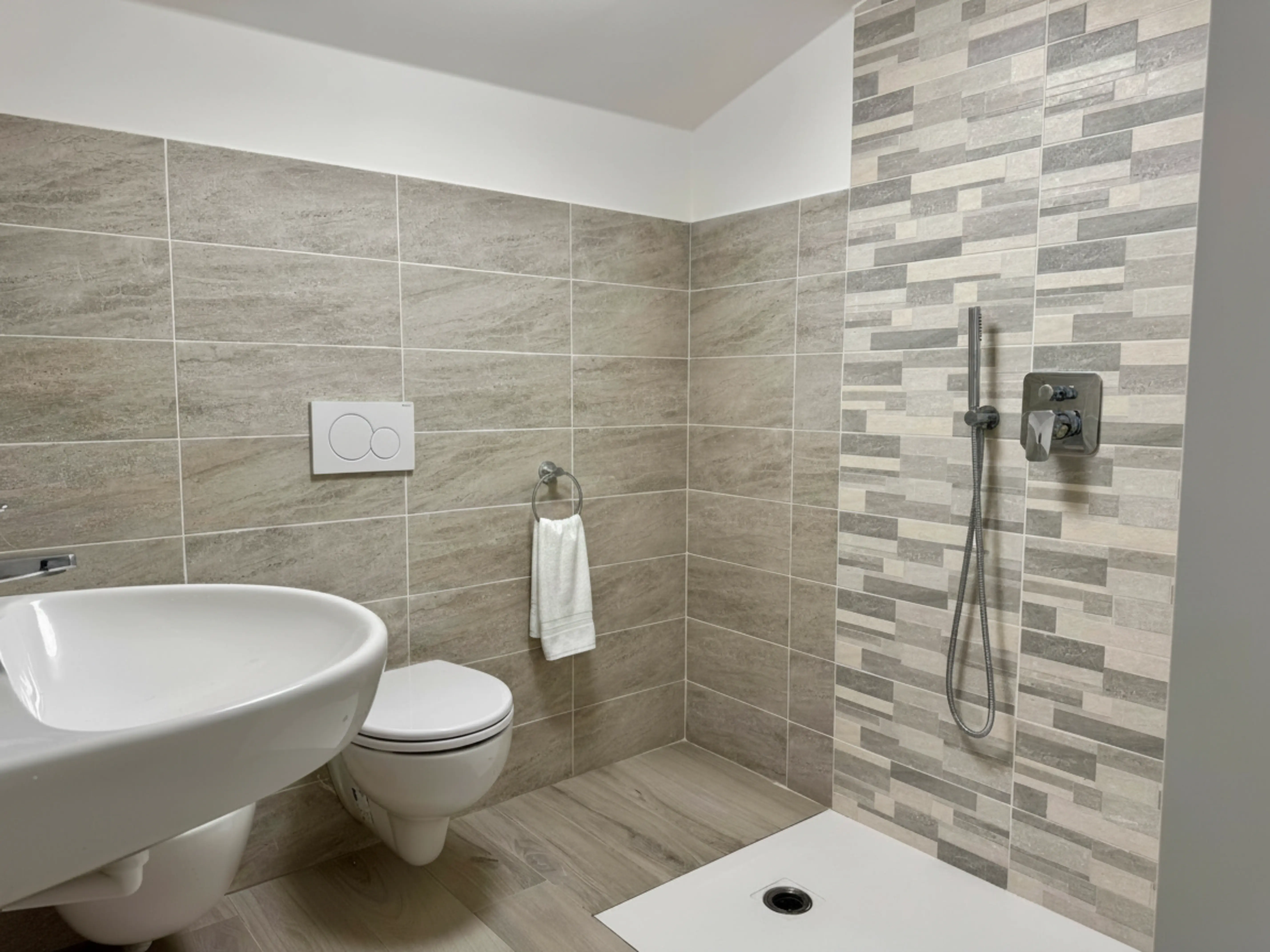 Bagno — moderno, accessibile e curato nei dettagli